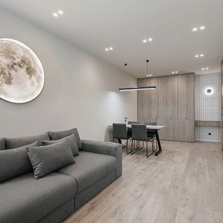Noviy Bereg Design Apartment Odesa Exterior photo