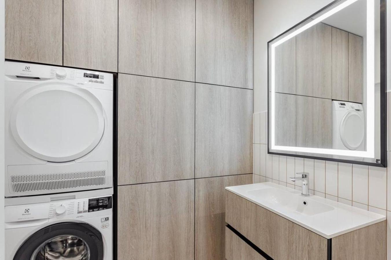 Noviy Bereg Design Apartment Odesa Exterior photo
